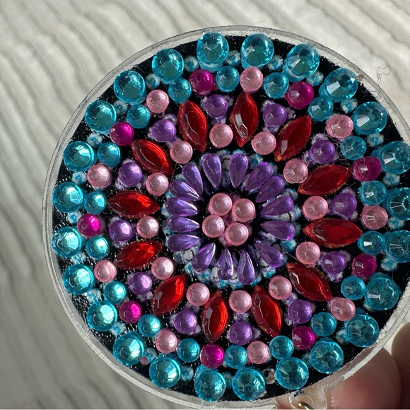 Rhinestone earrings - Picture 3 of 4